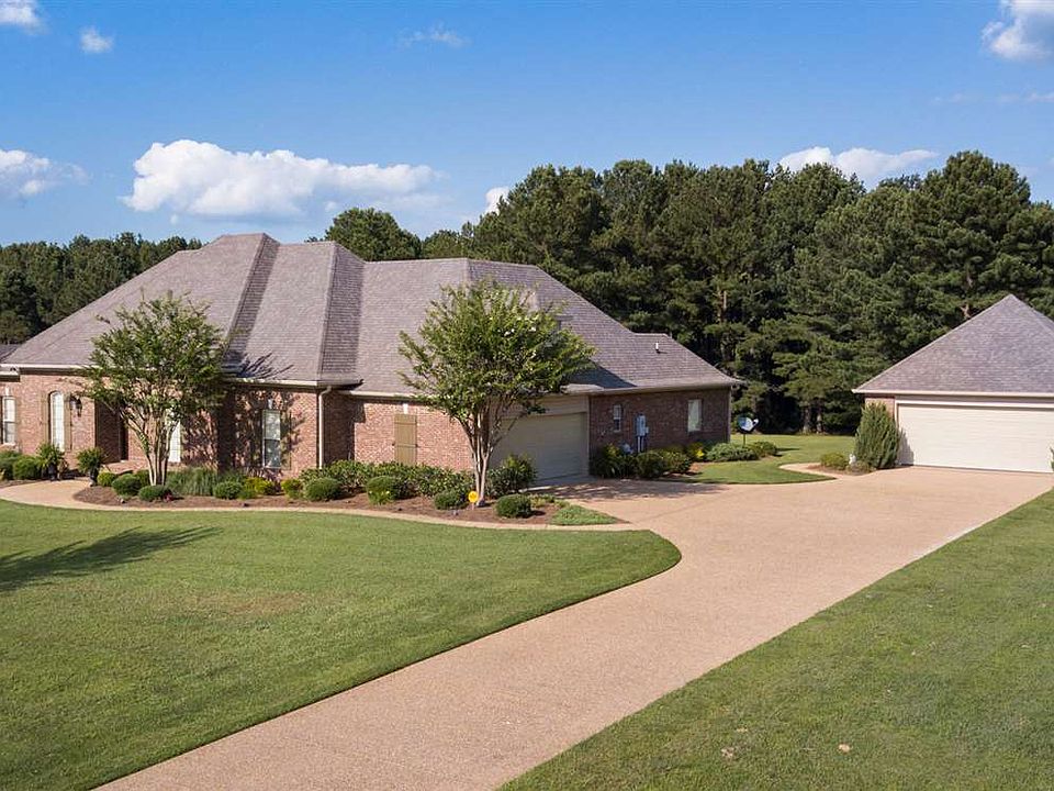 133 Beatrice Ln Brandon MS 39047 Zillow