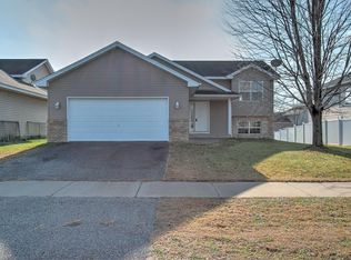 788 Park Brook Rd NW, Isanti, MN 55040