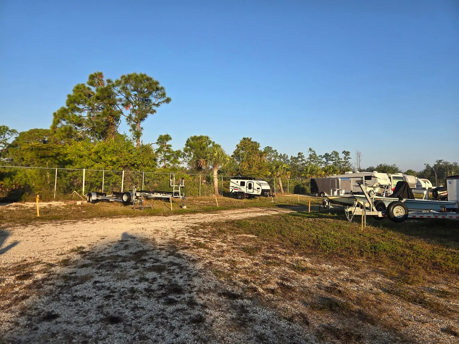 Florida outdoor storage - 18 — Photo 2