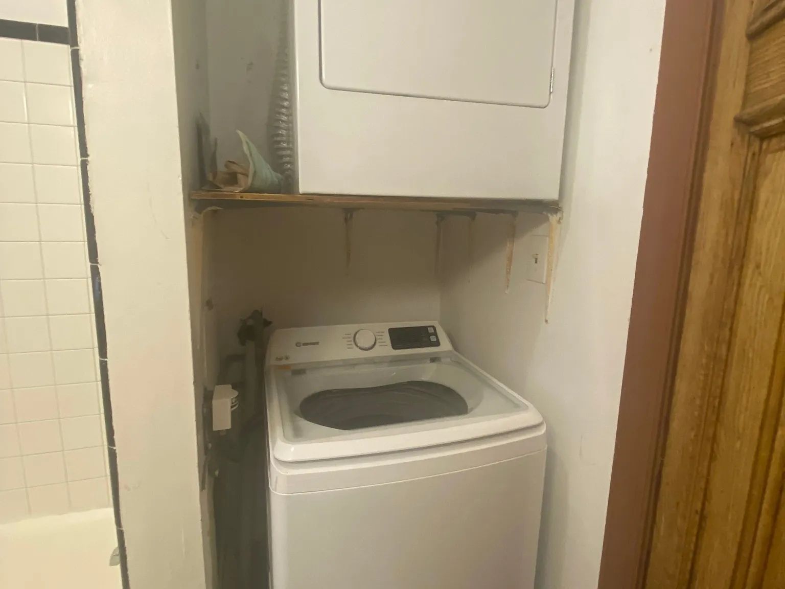 2 bed, $1,800 — Photo 2