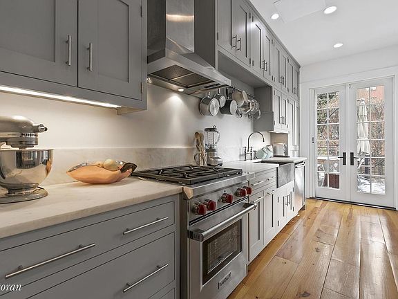 4th image of 117 Bergen St
