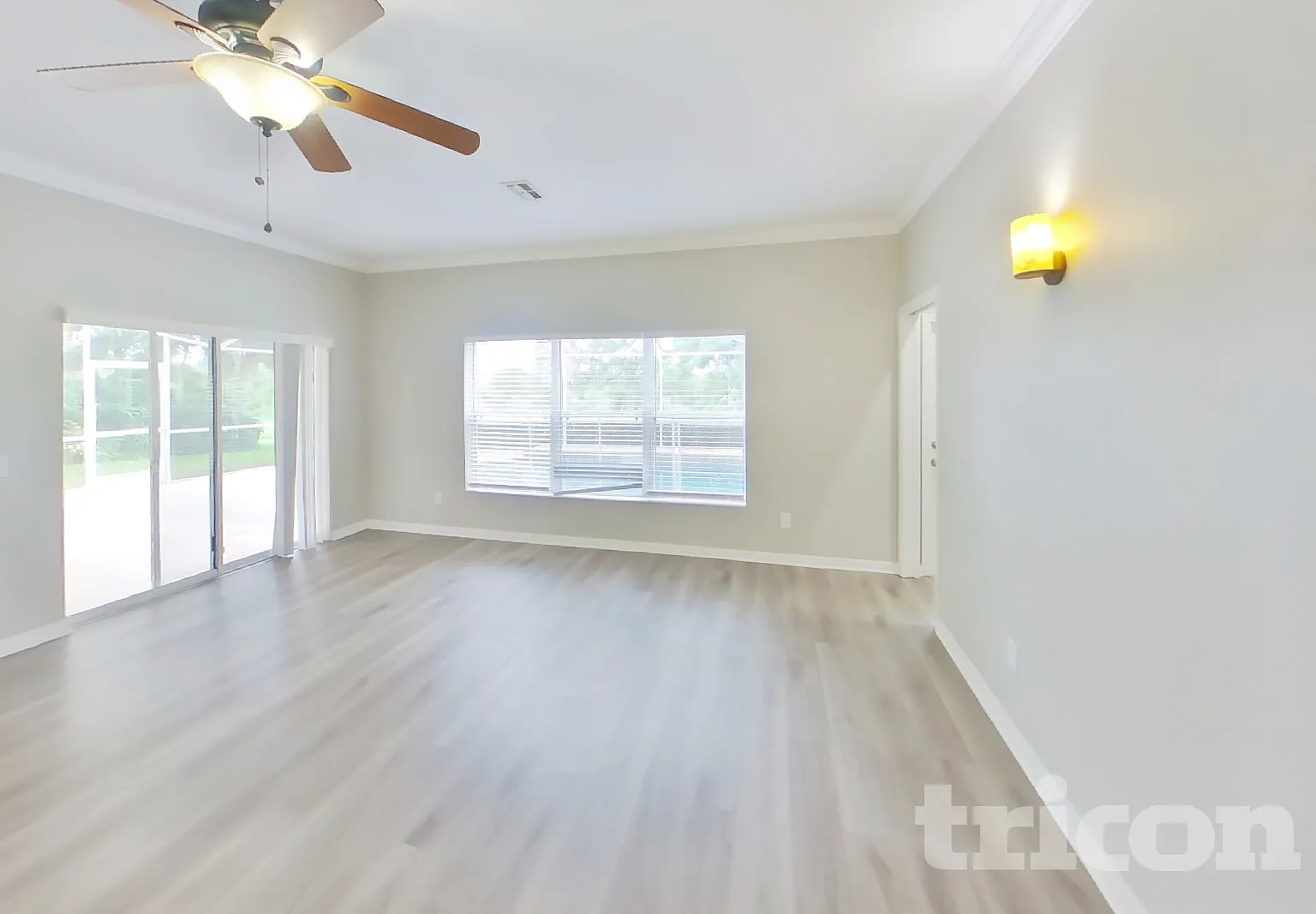 16651 Midsummer Lane Spring Hill FL — Photo 2