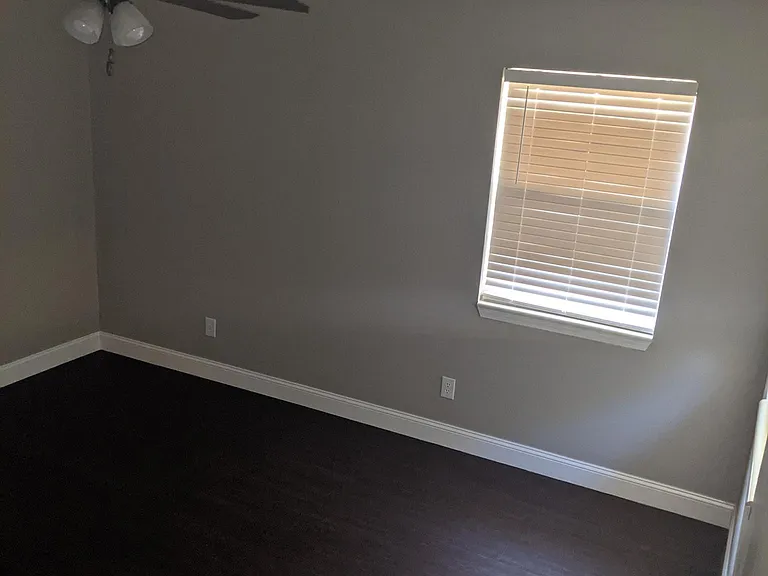 205 Fox Run Pl — Photo 7
