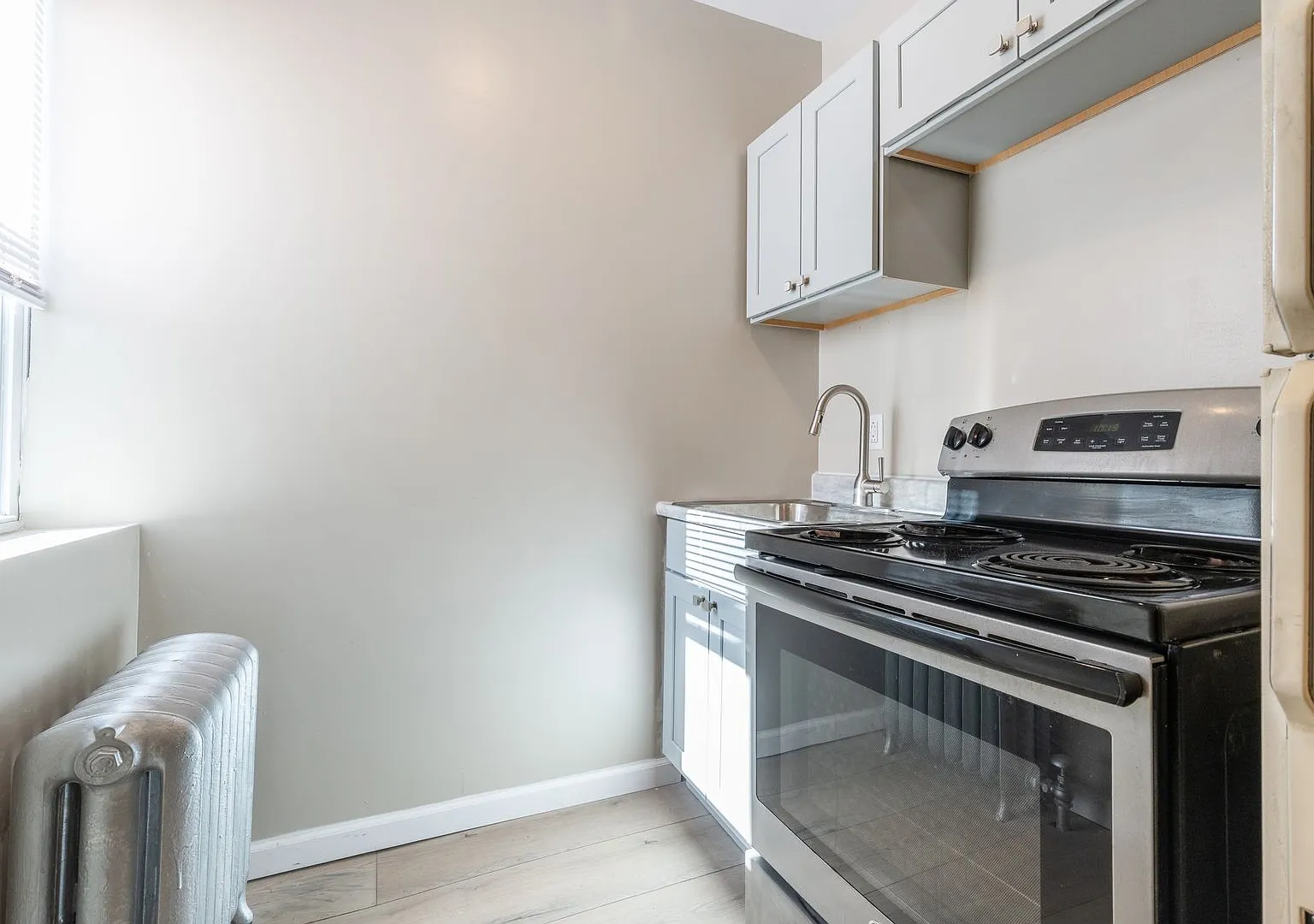 4737 Frankford Ave — Photo 3