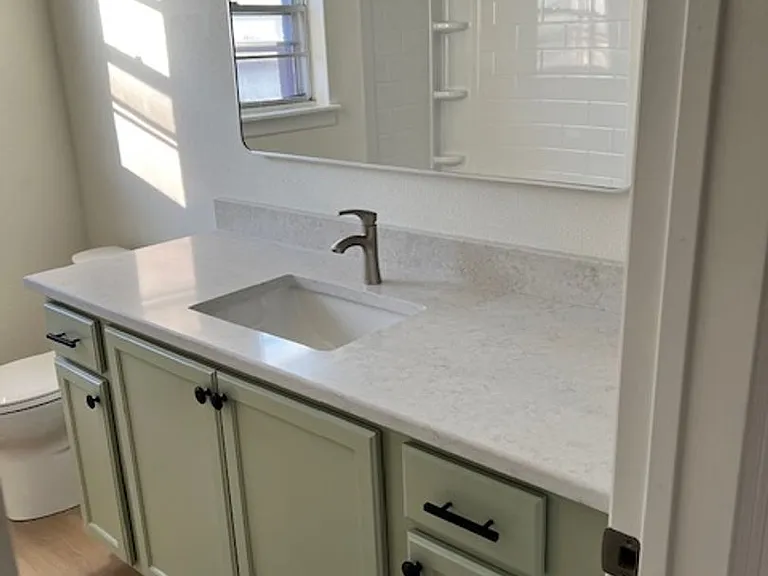 1705 Campbell St — Photo 13