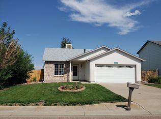 5320 Manor Ridge Dr, Pueblo, CO 81005