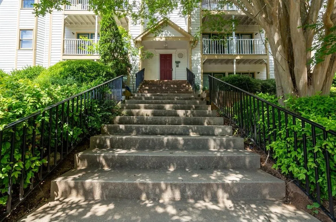 2020 Quaker Lndg — Photo 1