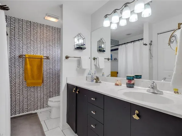 1835 W Crown Pointe BLVD, NAPLES, FL 34112
