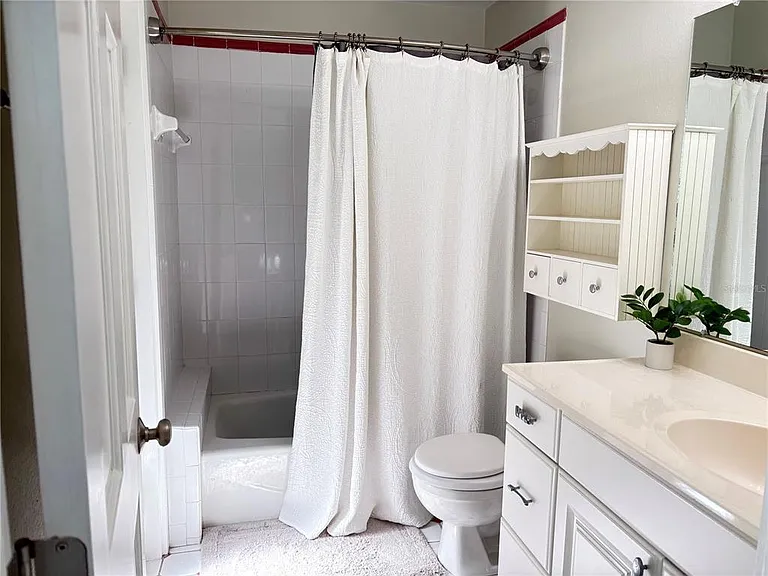 324 Julia Pl — Photo 41