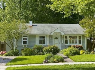 6406 Stoneham Rd, Bethesda, MD 20817