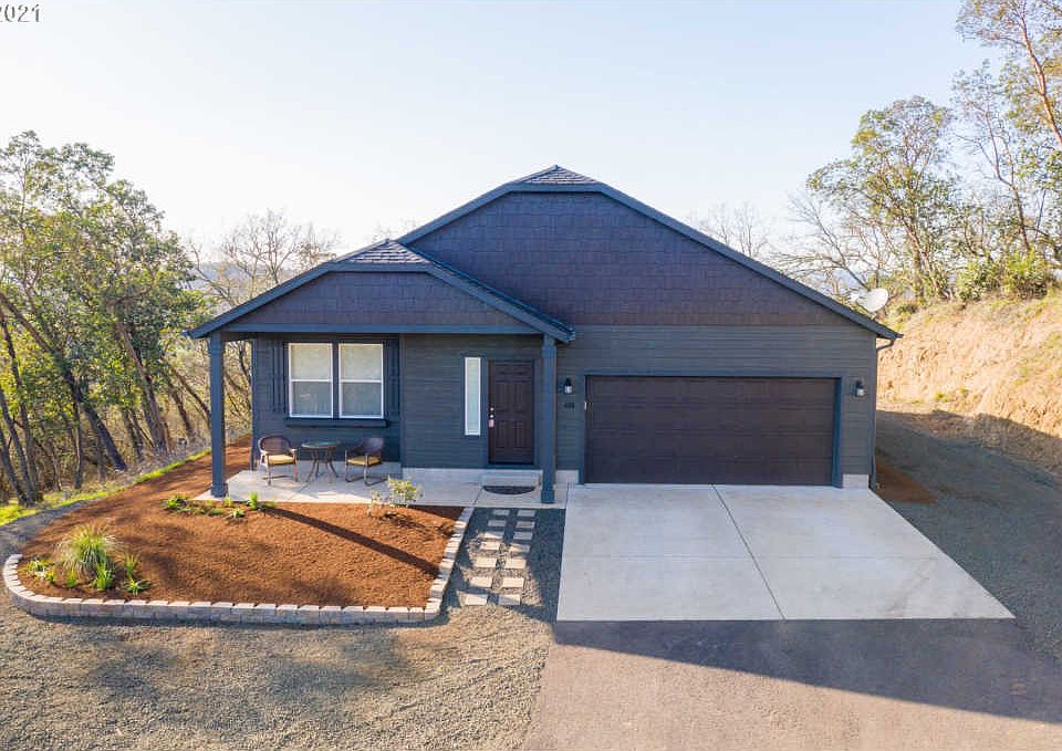 1st image of 400 Hagle Ln