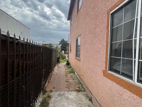 3rd image of 8865 S Normandie Ave