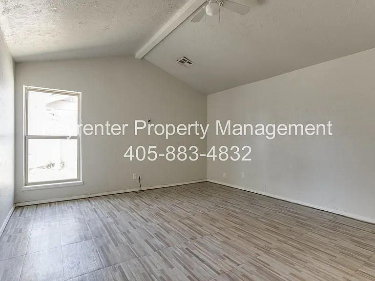 6913 Fawn Canyon Dr — Photo 39