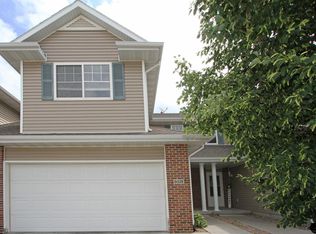 6028 Glenbrook Ln, Lincoln, NE 68512