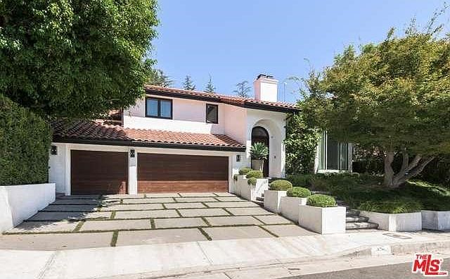 1st image of 9684 Wendover Dr