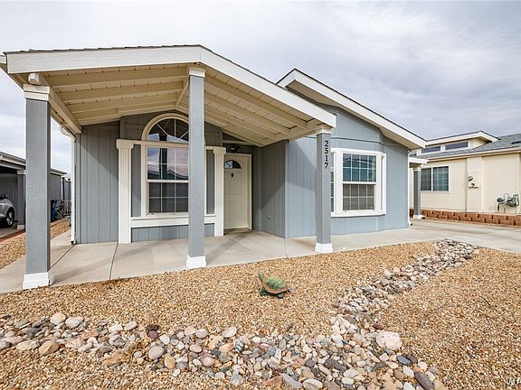 4th image of 2517 Hillcrest Park Drive