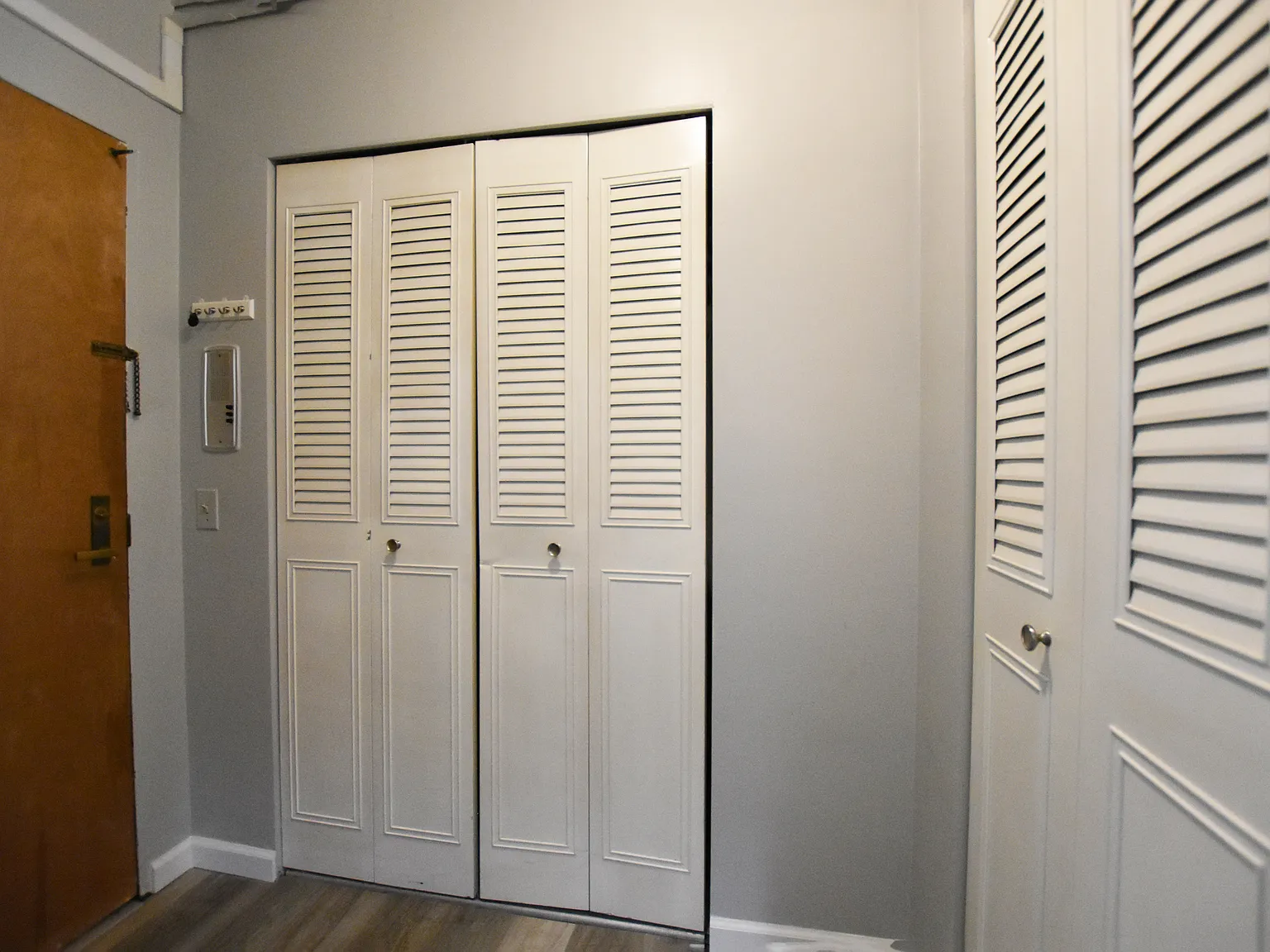 Studio, 396 sqft, $1,700 — Photo 2