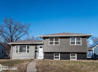 125 W Alta Vista Ave, Ottumwa, IA 52501