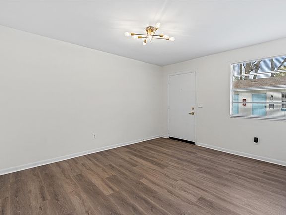 3rd image of 3329 Mayflower St #3329