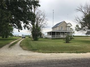 198 E 2900 North Rd, Clifton, IL 60927