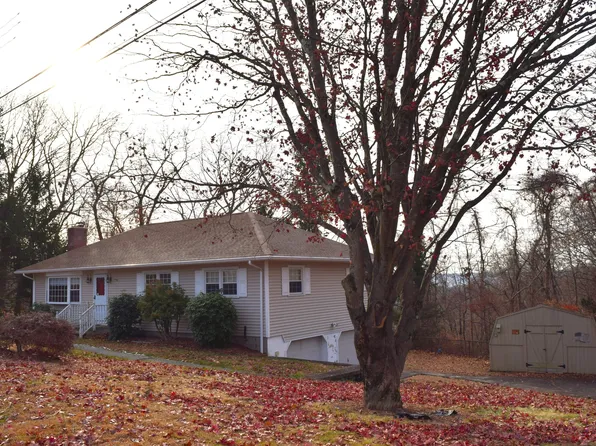 3 Dells Road, Ansonia, CT 06401