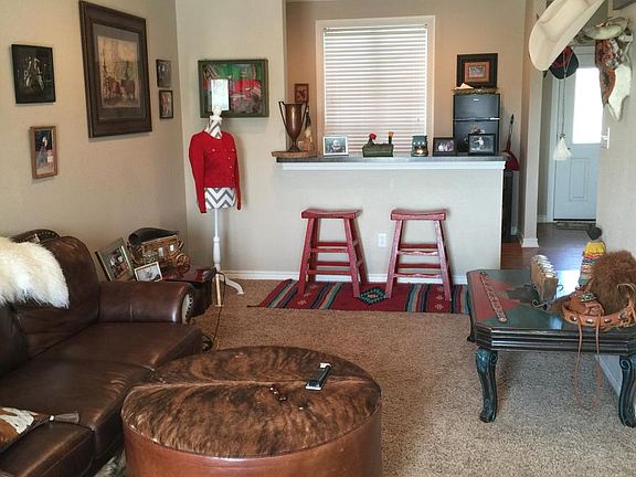 1509 LR looking at Kitchen