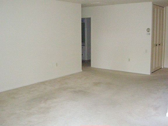 2nd image of 3278 Gleneagles Dr APT 2A