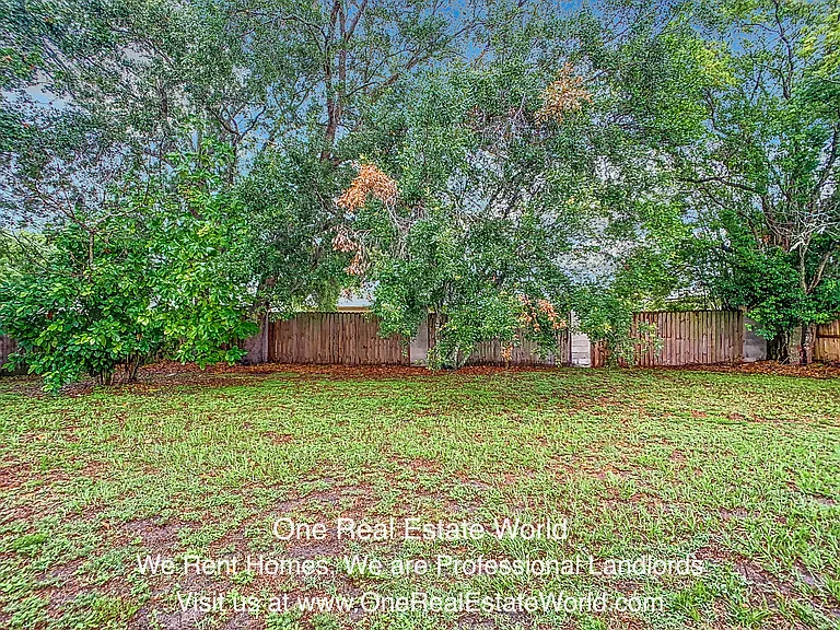 12929 Ohio Woods Ln — Photo 40