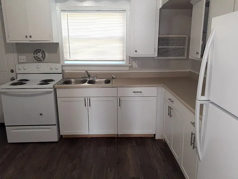 5423 Remuda Dr #42 — Photo 6
