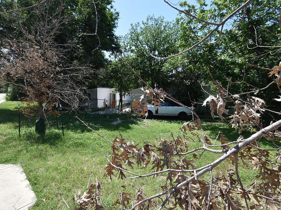 1st image of 212 McLane St