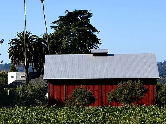 2nd image of 5310 Gravenstein Hwy N