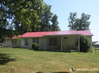 157 Ett Brown Rd, Deer Lodge, TN 37726