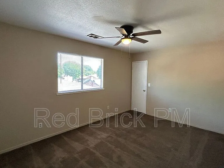 3372 San Mateo Ct — Photo 6
