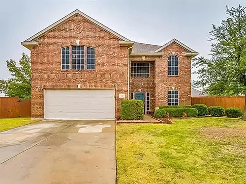 321 Oxford Ct Photo 1