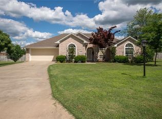 6600 Fieldcrest Dr, Fort Smith, AR 72916