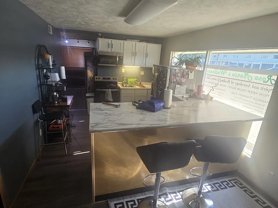 401 N Minnesota Ave #1