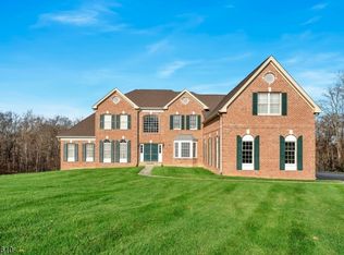 48 Flagstone Hill Rd, Wantage, NJ 07461