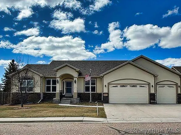 711 Shadow Mountain Trl, Cheyenne, WY 82009