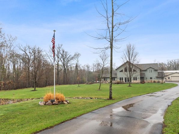 904 Porcupine Trl, Aitkin, MN 56431