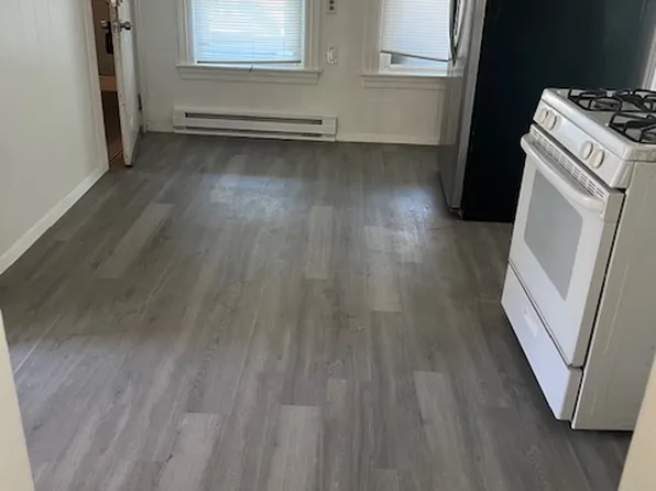 166 Water St #3, Leominster, MA 01453