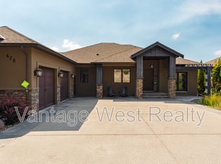 678 Kuipers Cres, Kelowna, BC V1W5B2