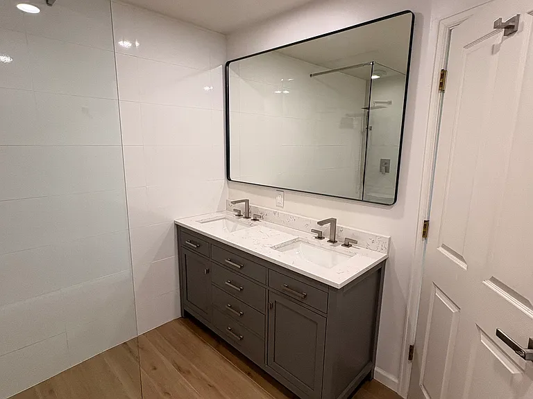bathroom first floor