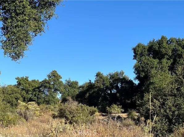 35010 Willow Creek Rd, Hemet, CA 92544