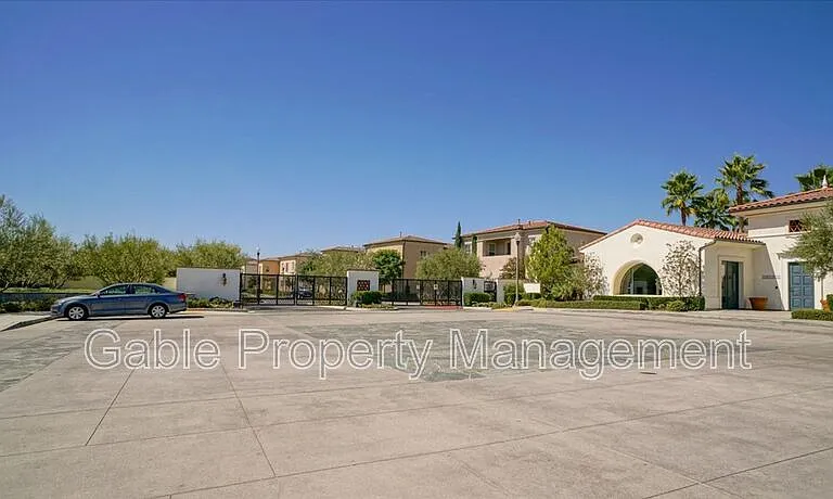26261 Prima Way #COMML STUDIO — Photo 18