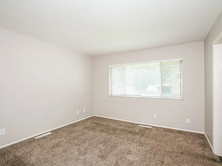 5910 Rahke Rd — Photo 10