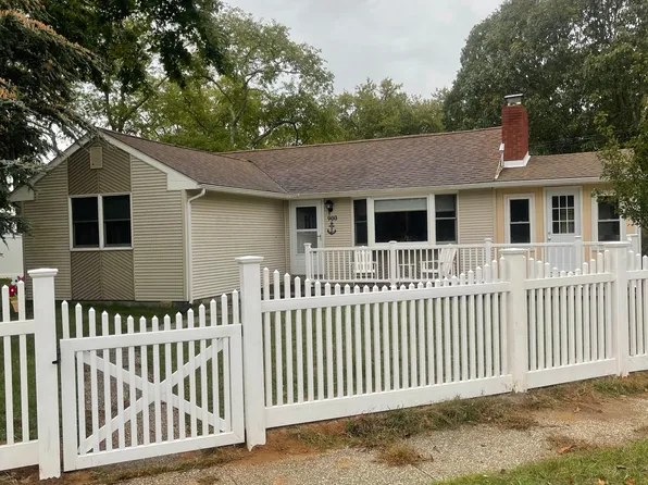 900 Irving Ave N, Cape May, NJ 08204