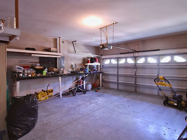 11129 Creek Haven Dr — Photo 24