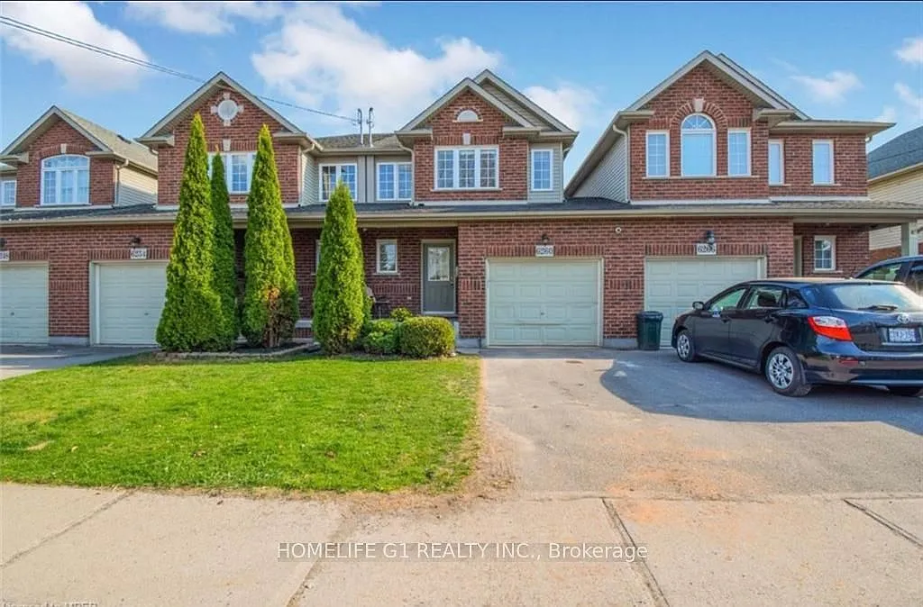 3 bed, $2,699 — Photo 1