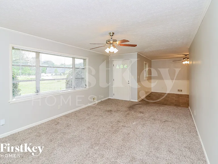 944 Villa Rica Rd SW — Photo 5