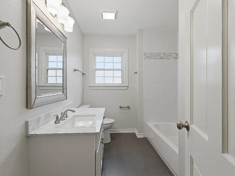 2725 Ryan Place Dr — Photo 22